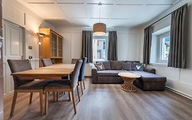 Central Apartments Cristlpek